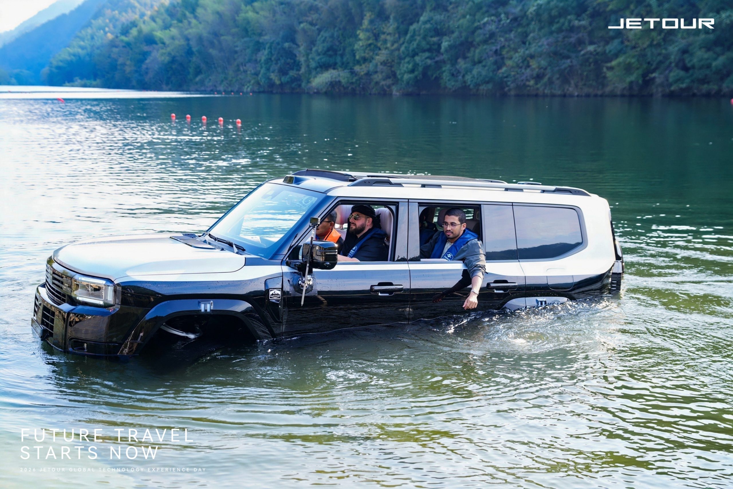 G700 Ark Edition Showcases All-Terrain Technology at the JETOUR Global Technology Experience Day
